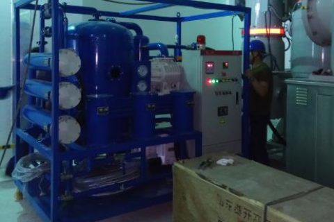 绝缘油真空滤油机工作道理